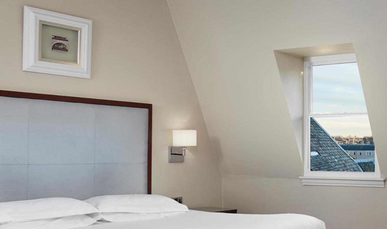 Leonardo Edinburgh City Bagian luar foto