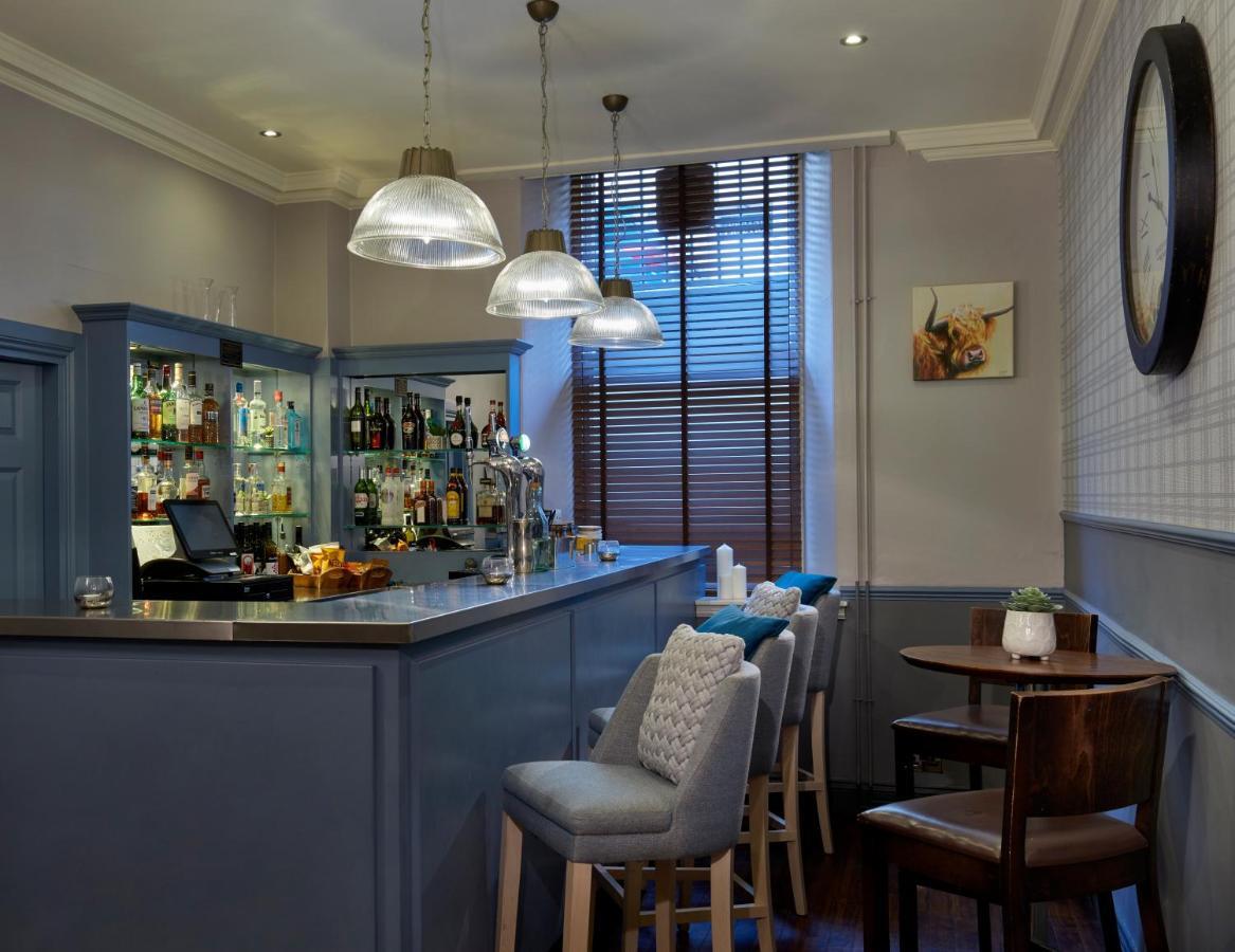 Leonardo Edinburgh City Bagian luar foto